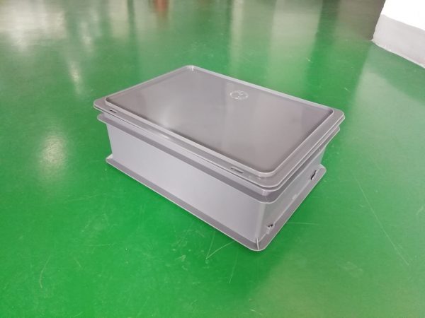 euro stacking containers