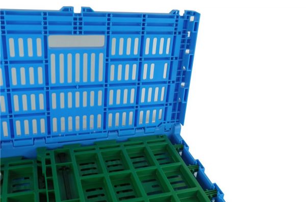 collapsible plastic container manufacturers