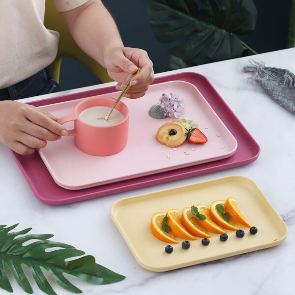 plastic food trays